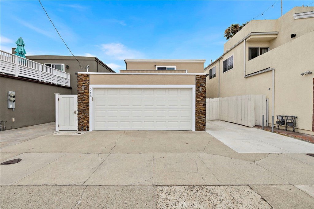 214 20th Street A Property Photo 19