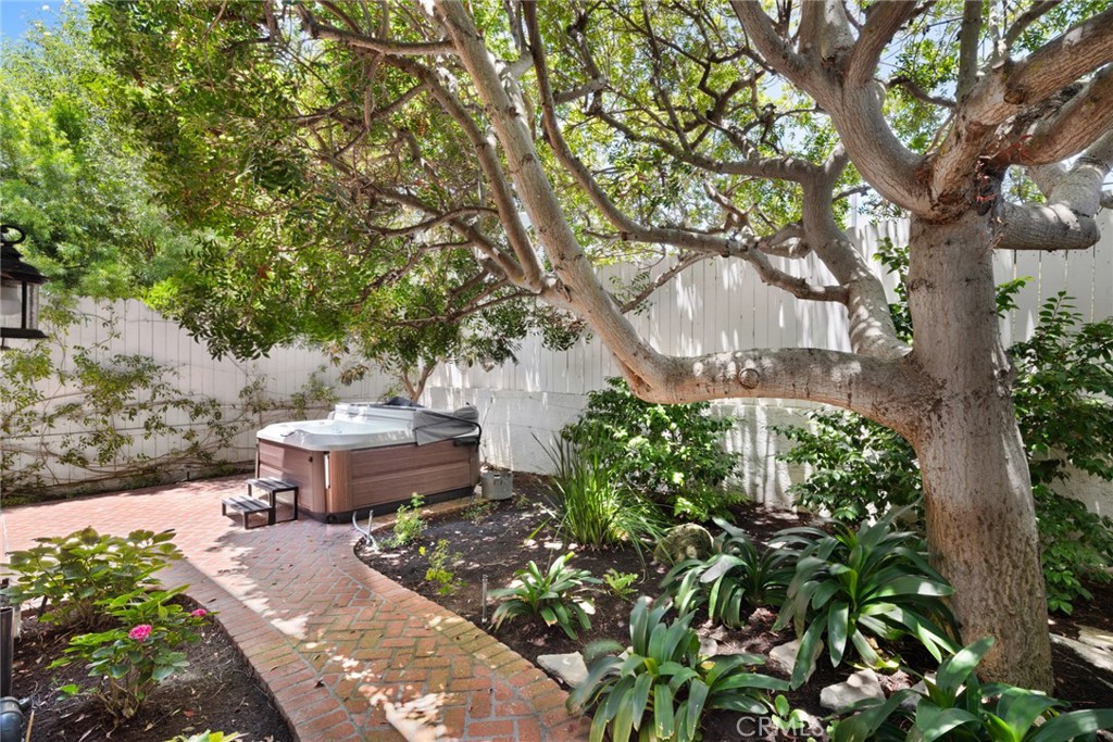 31012 Aliso Circle Property Photo 24