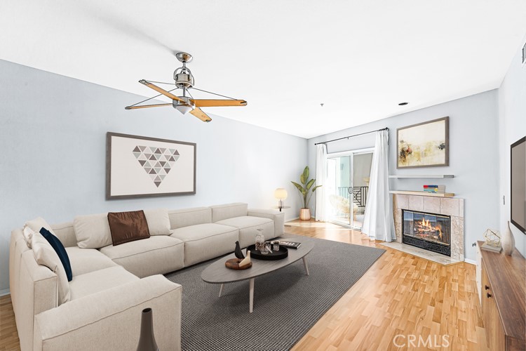 200 Pacific Coast Highway 416 Property Photo 5