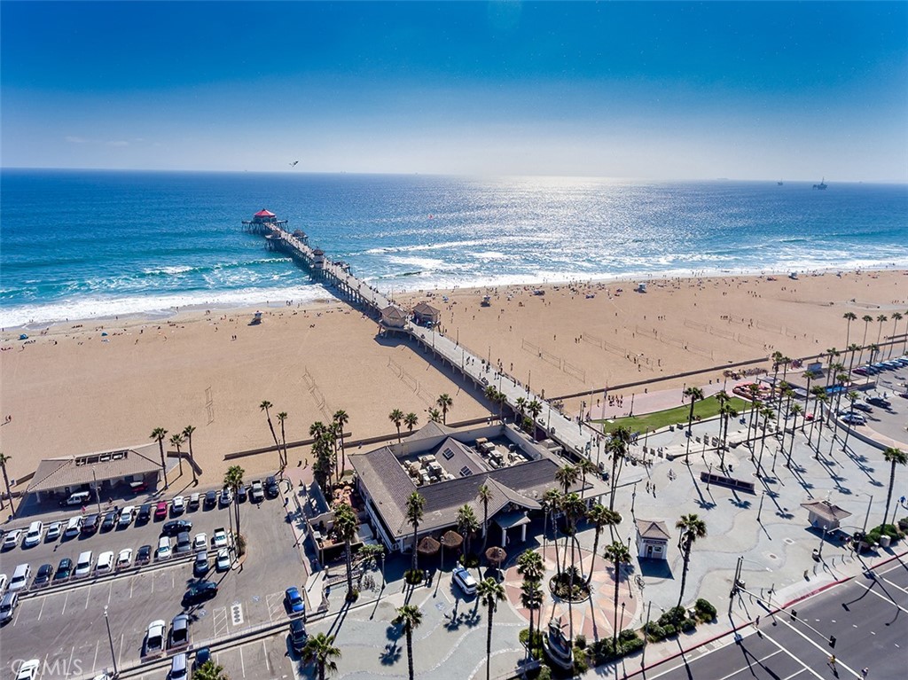 200 Pacific Coast Highway 416 Property Photo 6