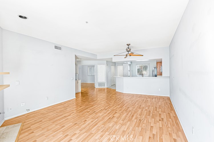 200 Pacific Coast Highway 416 Property Photo 19