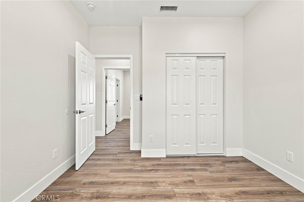 41015 W 41st West Property Photo 8