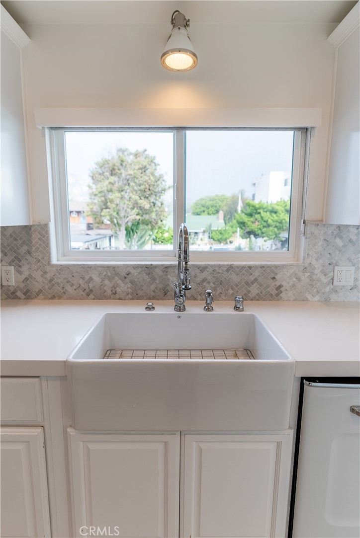 577 S Ramona #e Property Photo 15