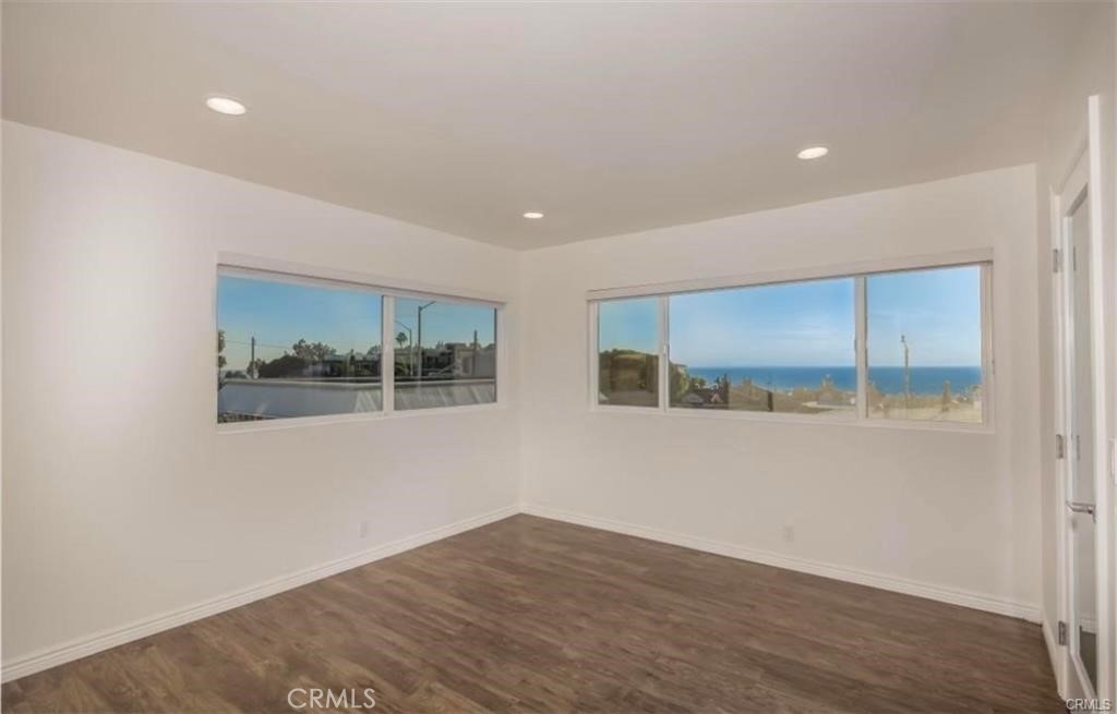 577 S Ramona #e Property Photo 20