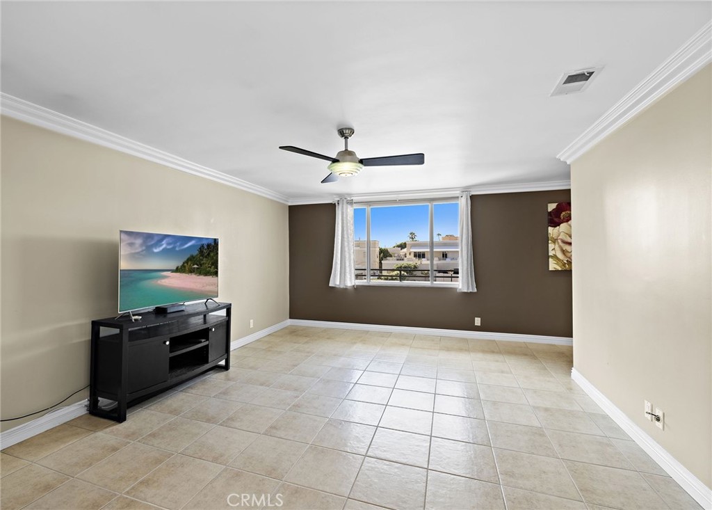 1585 S Coast 65 Property Photo 11