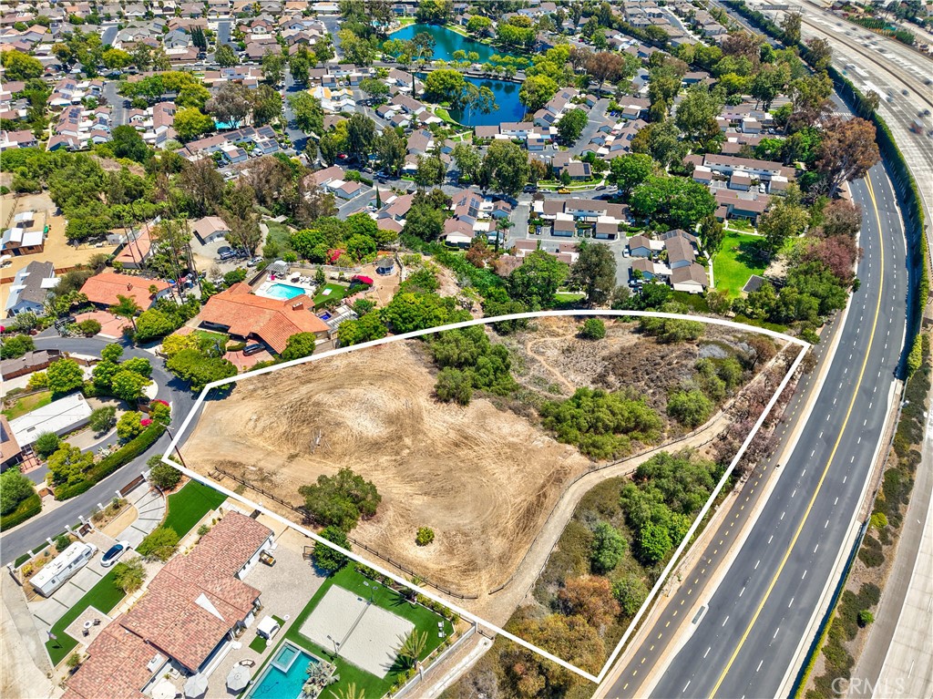 29600 Spotted Bull Lane Property Photo 3
