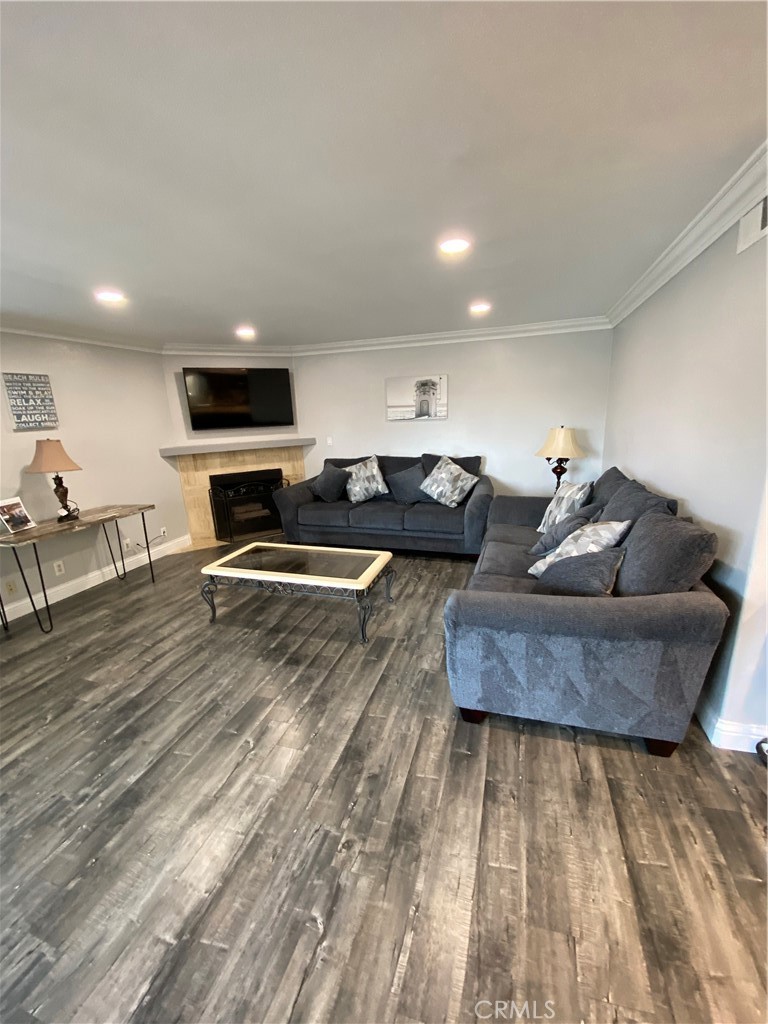 34012 Silver Lantern Property Photo 6