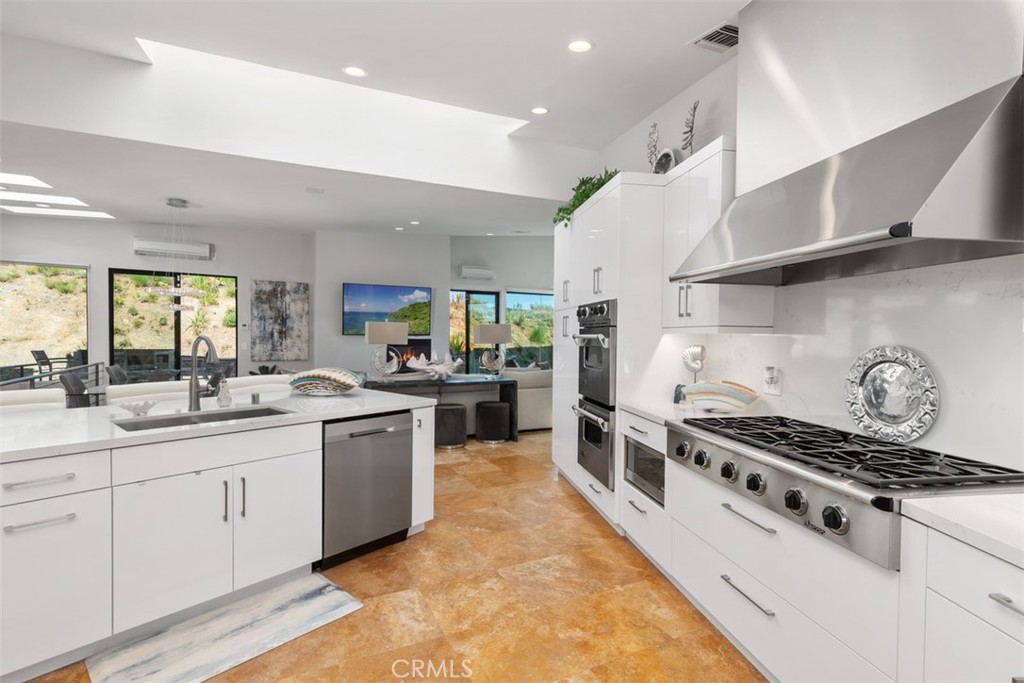 616 Bolsana Drive Property Photo 17
