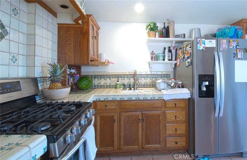 2209 Elden Avenue Property Photo 33
