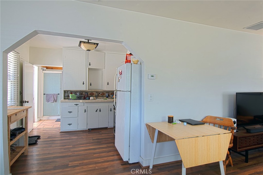 2209 Elden Avenue Property Photo 52