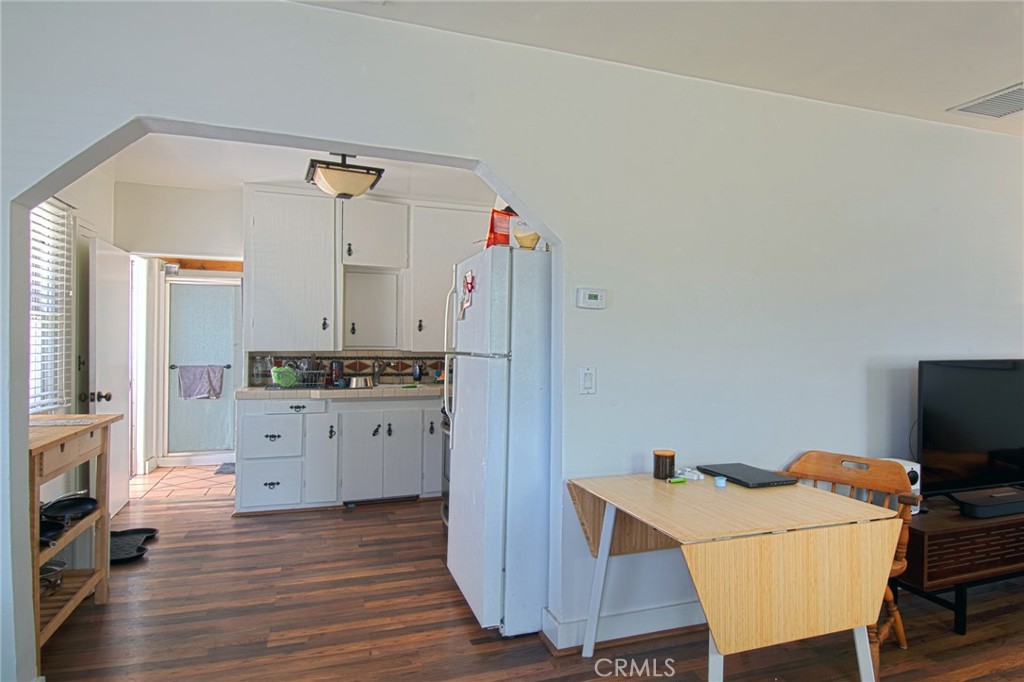 2209 Elden Avenue Property Photo 52