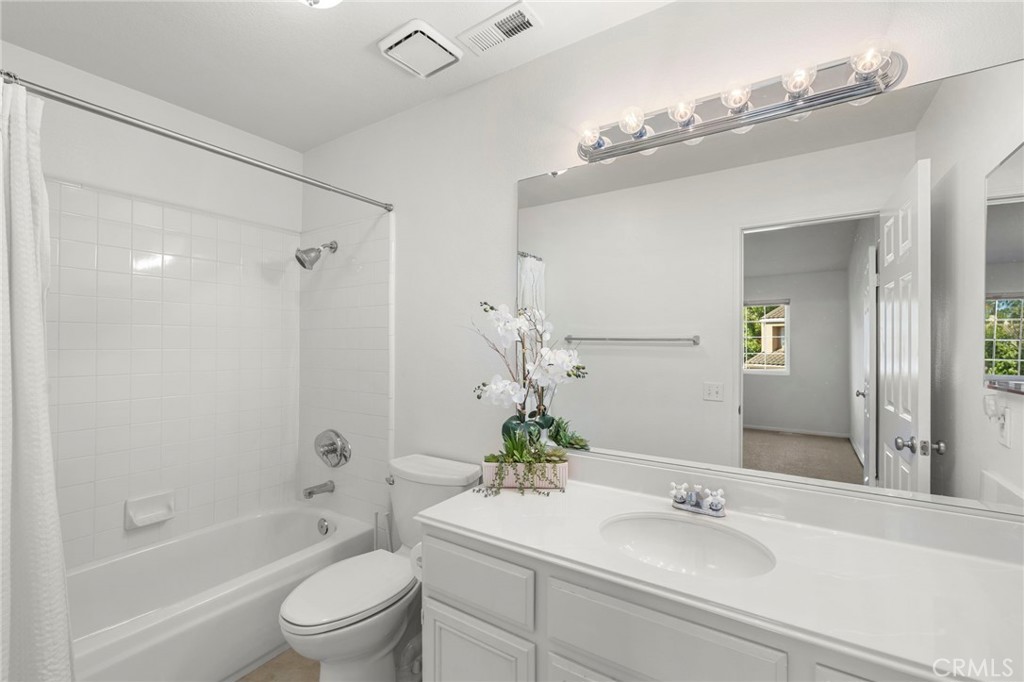 154 Chandon Property Photo 14