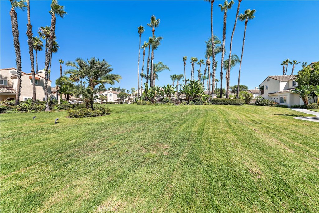 154 Chandon Property Photo 28