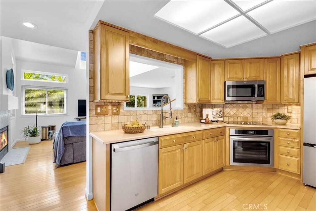 16 Pineoak Property Photo 23