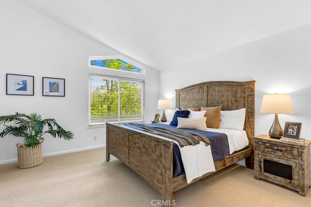 16 Pineoak Property Photo 28