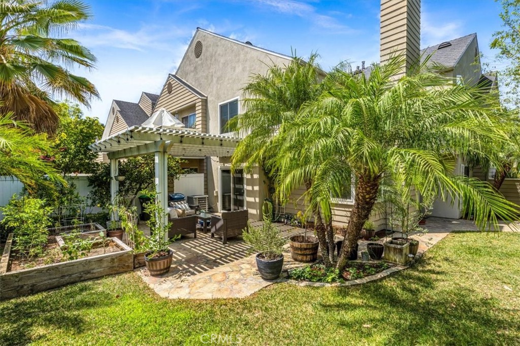 16 Pineoak Property Photo 48