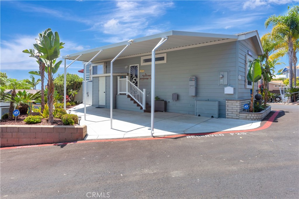 30802 Coast F25 Property Photo 2