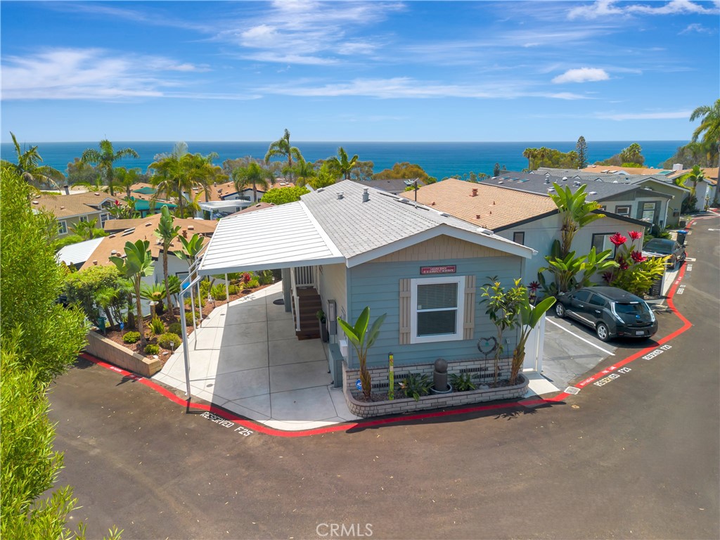 30802 Coast F25 Property Photo 3