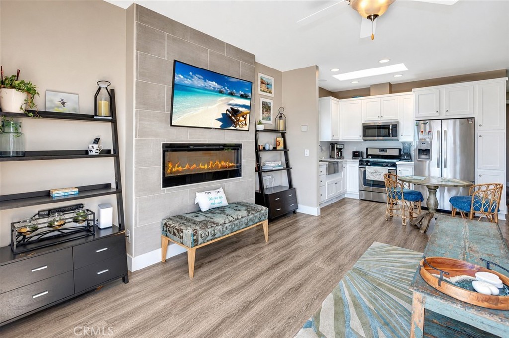 30802 Coast F25 Property Photo 8