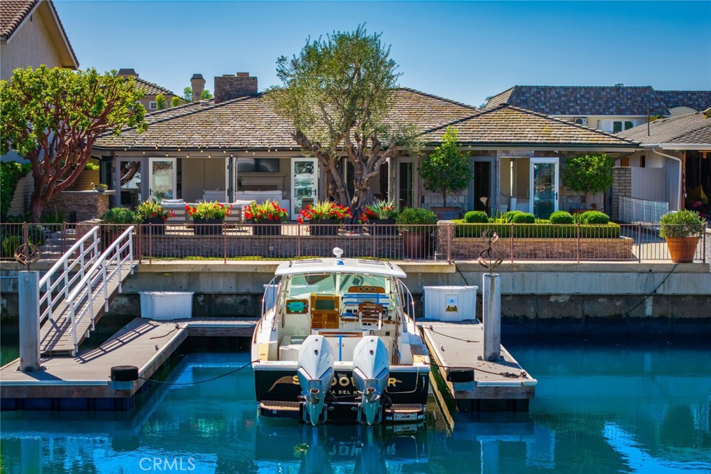 412 Evening Star Property Photo 1