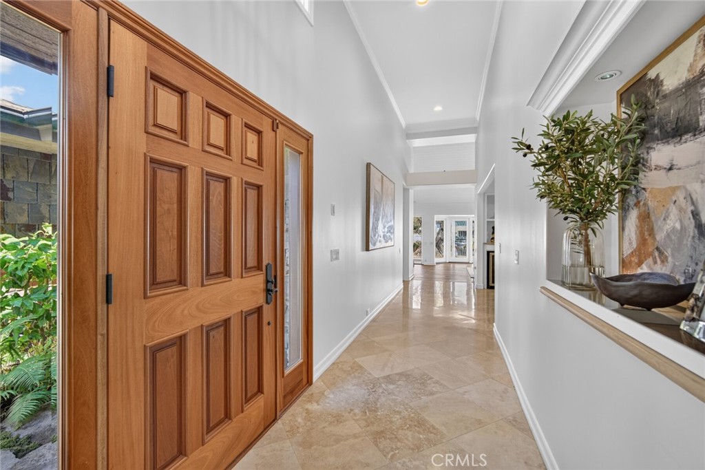 412 Evening Star Property Photo 4