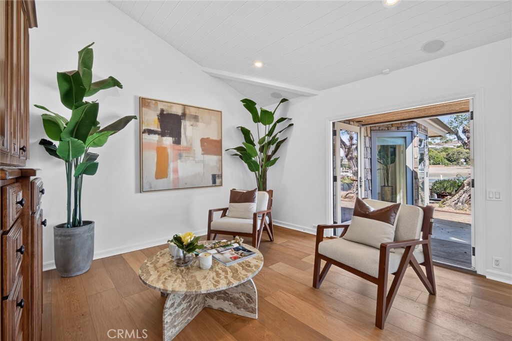 412 Evening Star Property Photo 23
