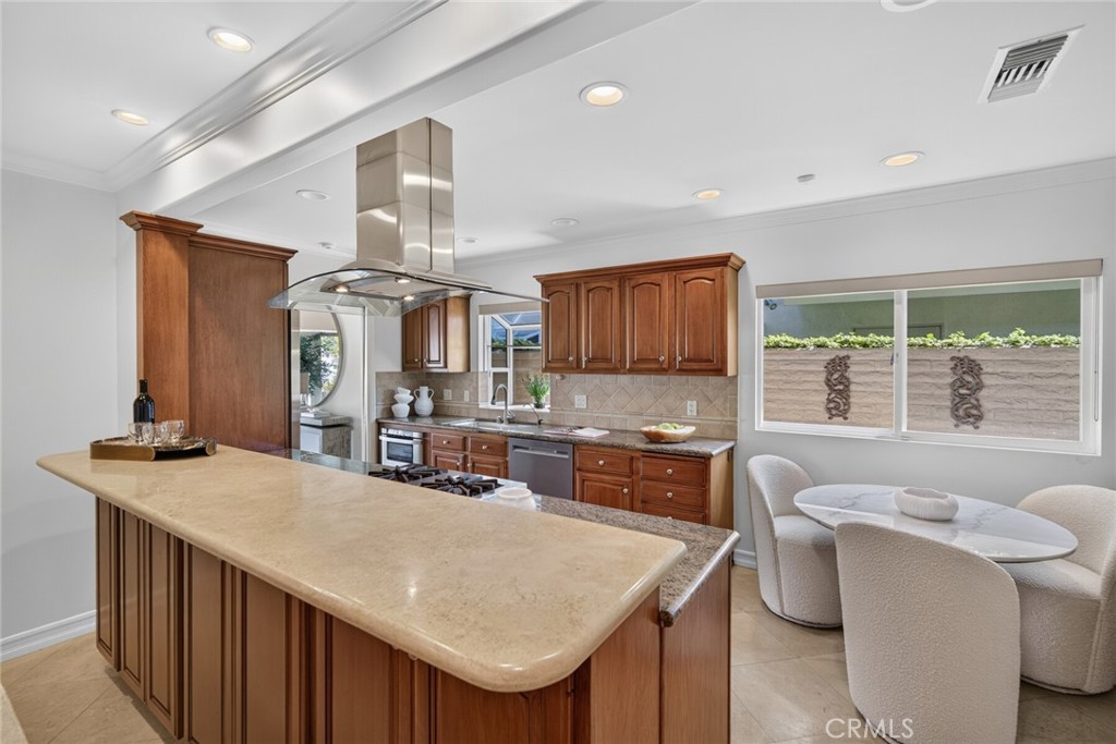 412 Evening Star Property Photo 27