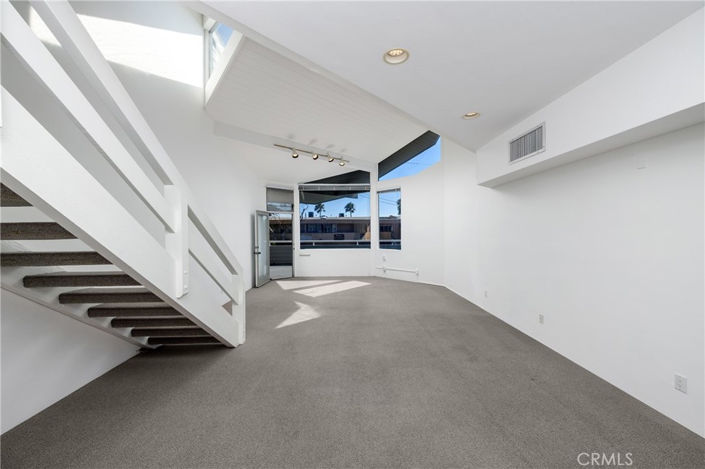 1990 S Coast Property Photo 17