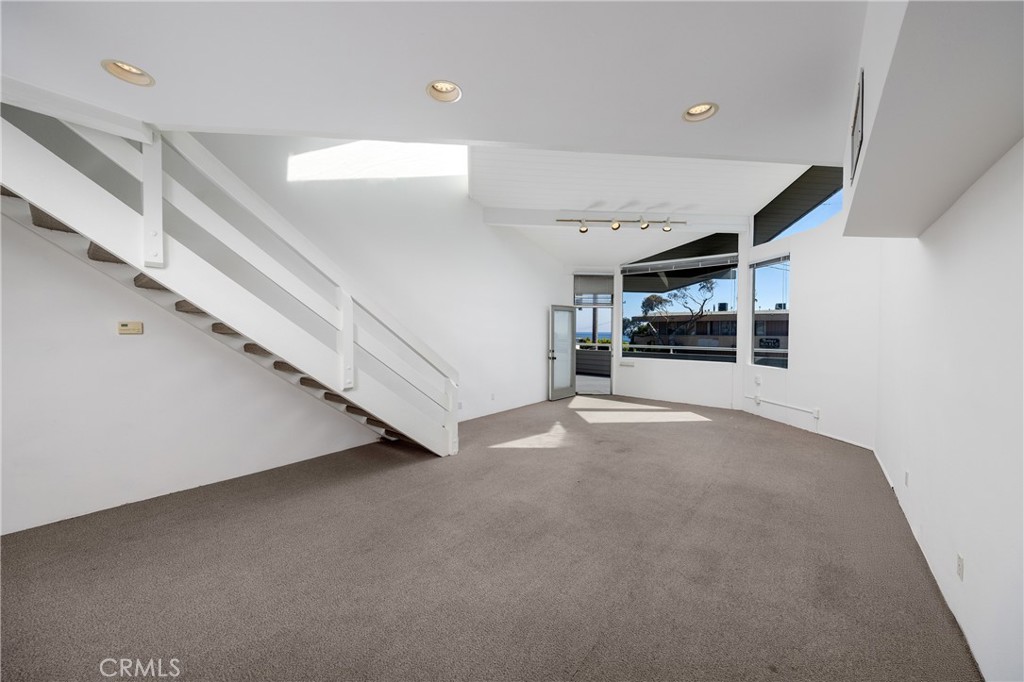 1990 S Coast Property Photo 18