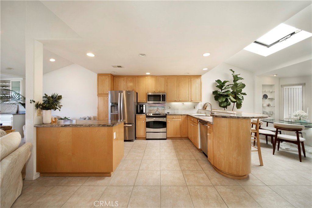 24101 Windward Property Photo 4