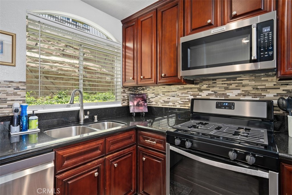 30902 Clubhouse 15b Property Photo 17