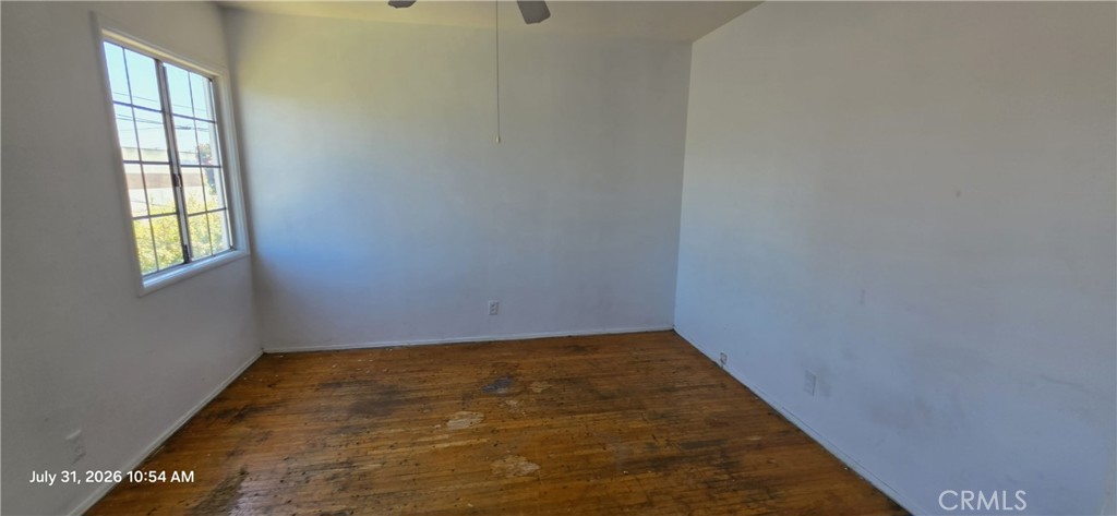4435 E 60th Street Property Photo 10