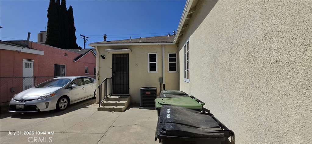 4435 E 60th Street Property Photo 13
