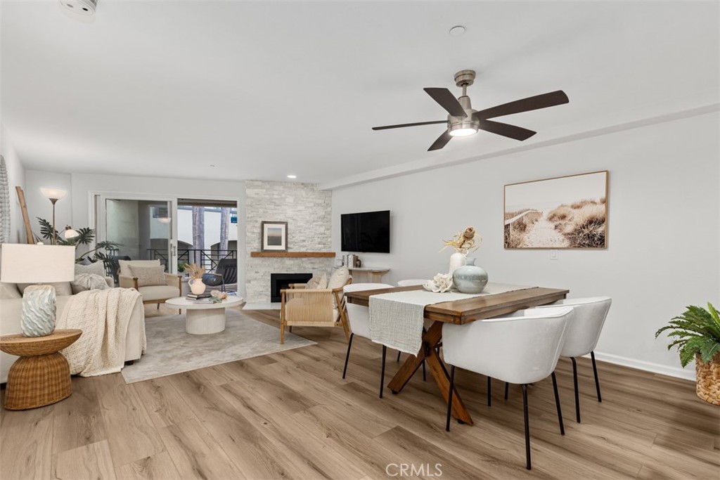 200 Pacific Coast Highway M50 Property Photo 5