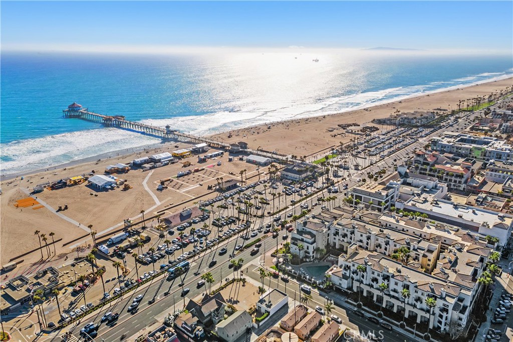 200 Pacific Coast Highway M50 Property Photo 13