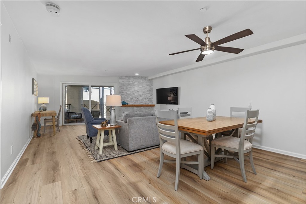 200 Pacific Coast Highway M50 Property Photo 16
