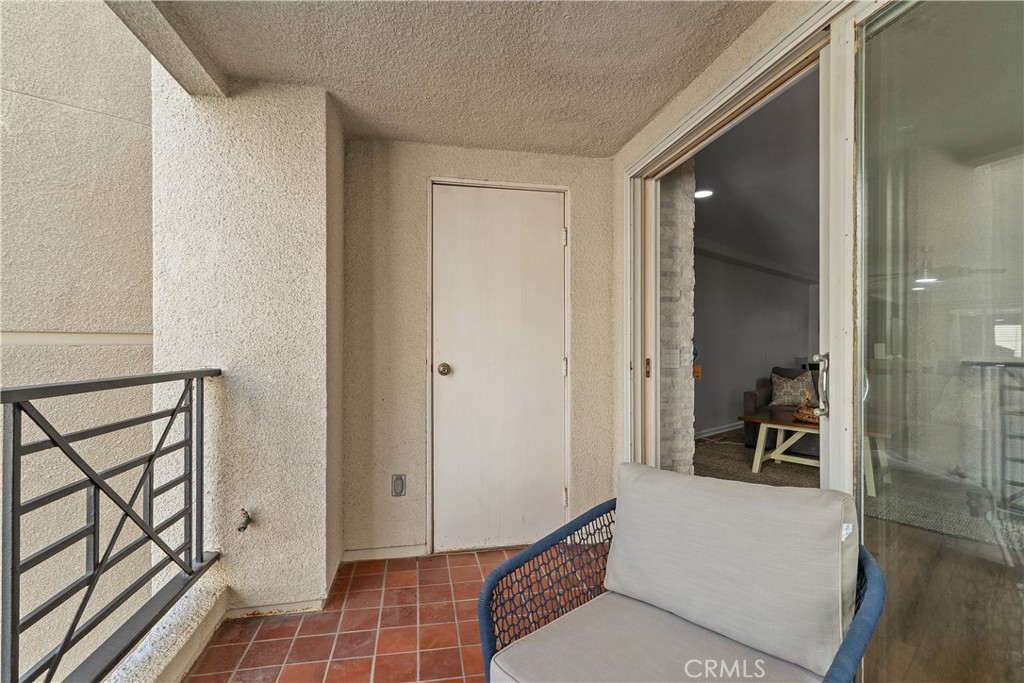 200 Pacific Coast Highway M50 Property Photo 29