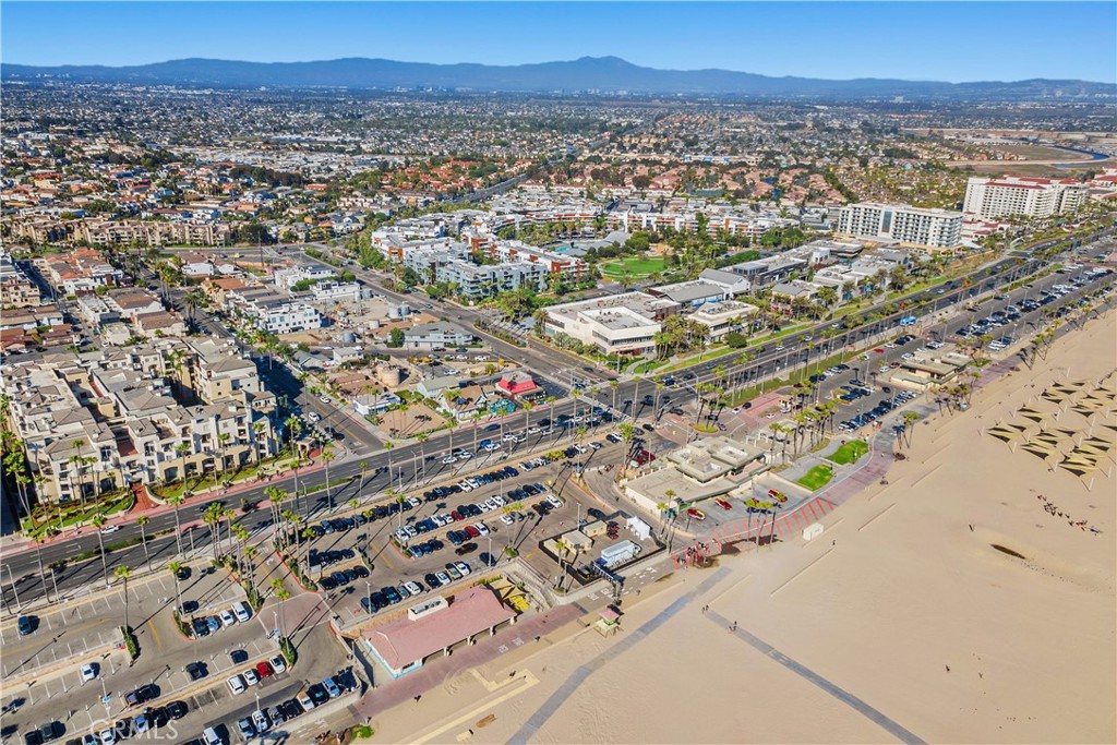 200 Pacific Coast Highway M50 Property Photo 41
