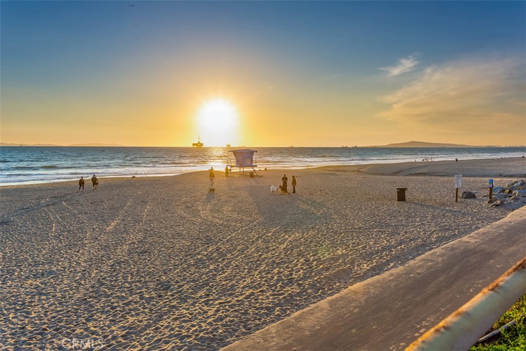 200 Pacific Coast Highway M50 Property Photo 51
