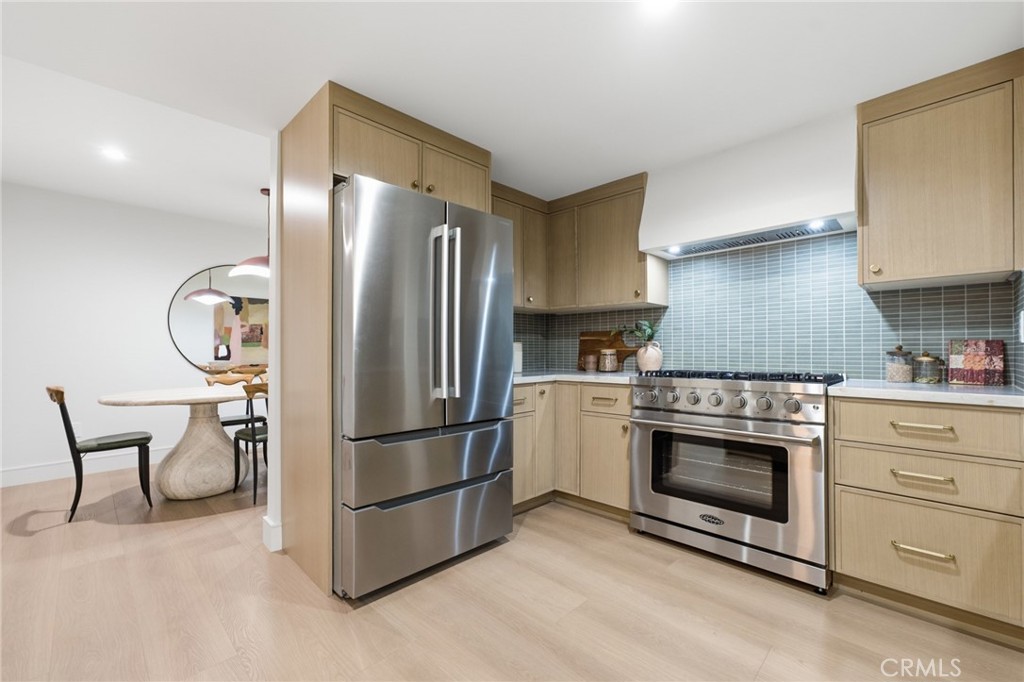 3508 Maple Property Photo 5