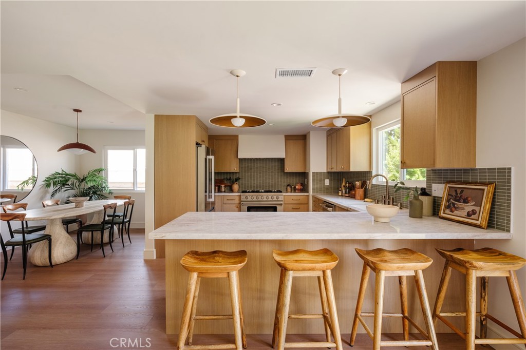 3508 Maple Property Photo 10