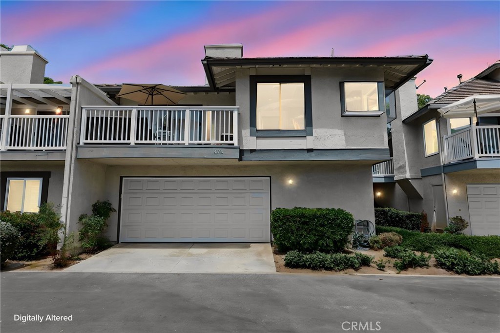 2475 Woodfield Property Photo 1