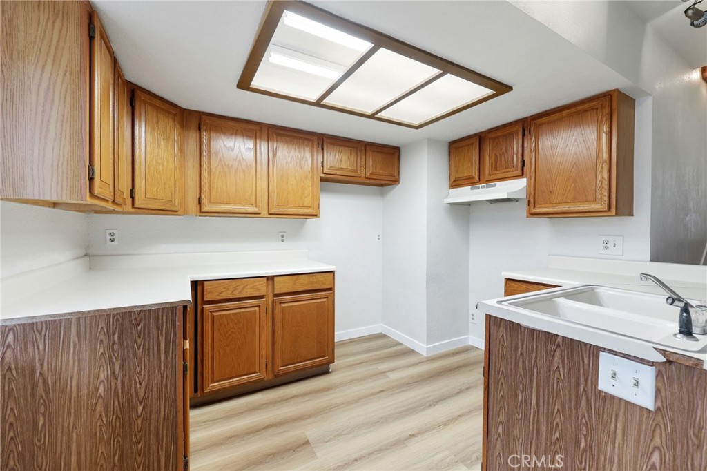 2475 Woodfield Property Photo 19