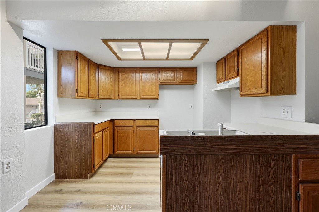2475 Woodfield Property Photo 23