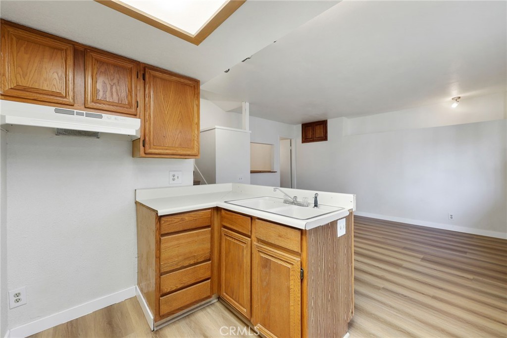 2475 Woodfield Property Photo 28