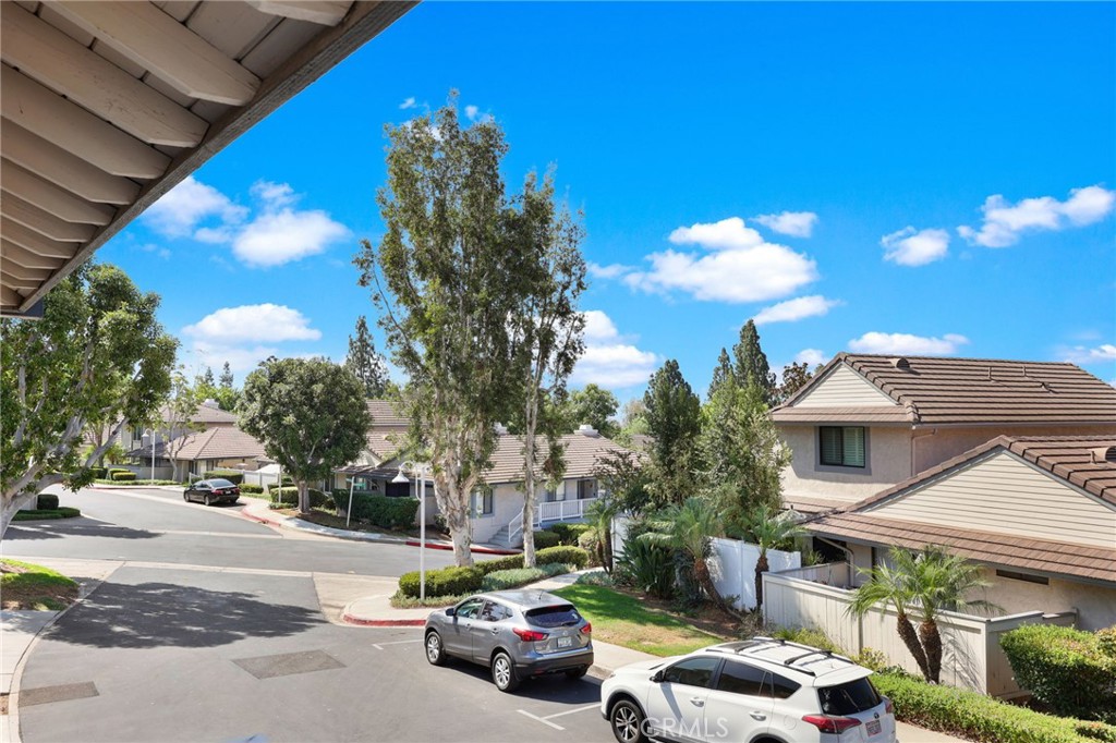 2475 Woodfield Property Photo 48