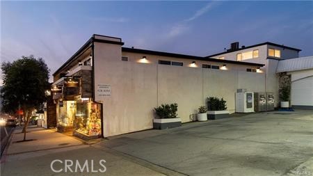 577 Ramona B Property Photo 1