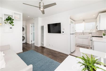 577 Ramona B Property Photo 6