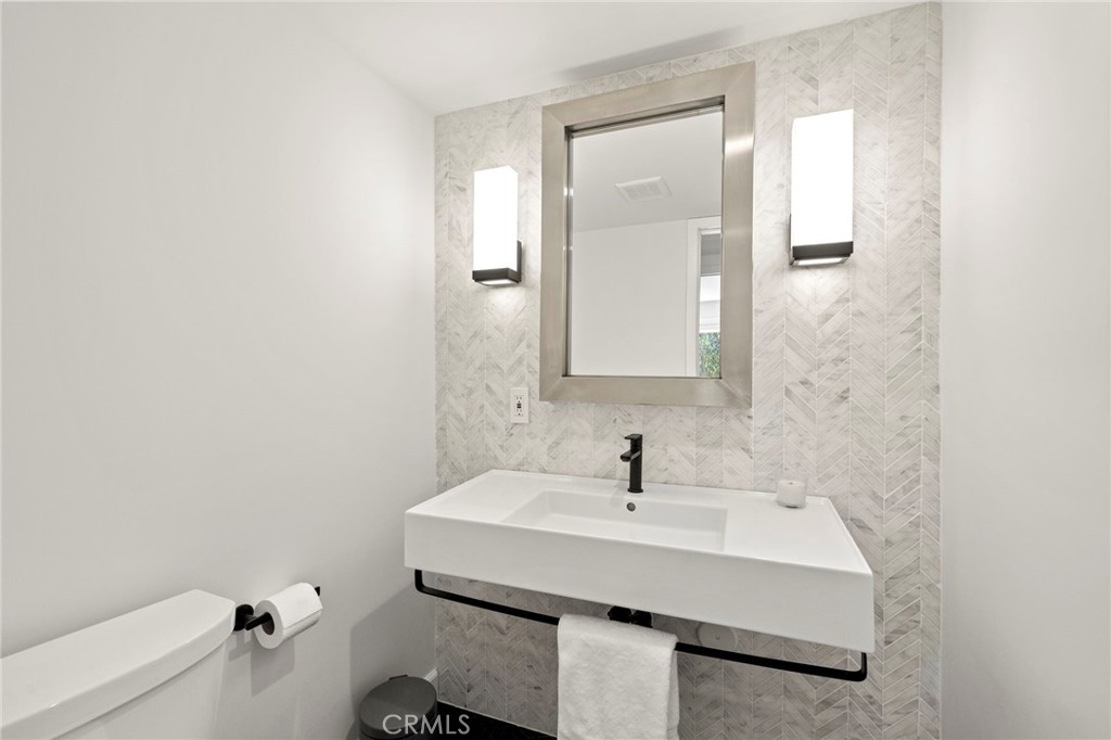 3121 Bern Drive Property Photo 32