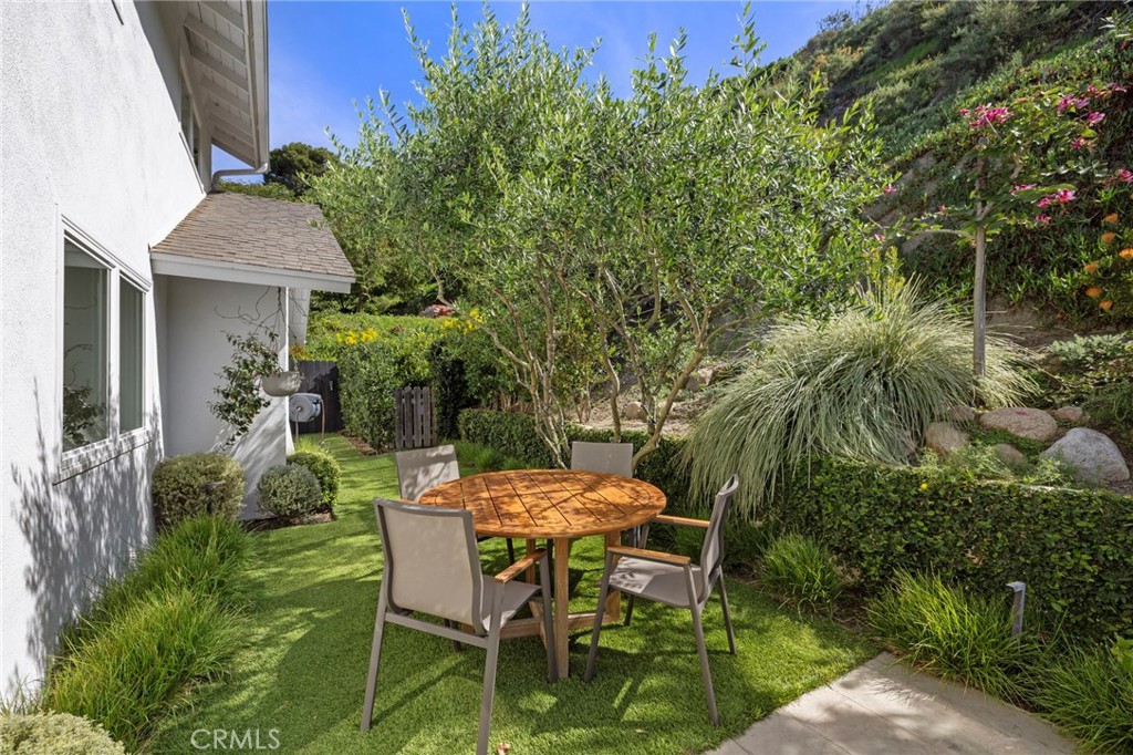 3121 Bern Drive Property Photo 36